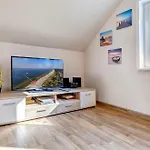 Haus Waldoase Ahlbeck 塞巴特黑灵斯多夫