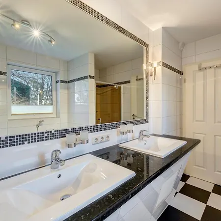 Haus Waldoase Ahlbeck Lägenhet *